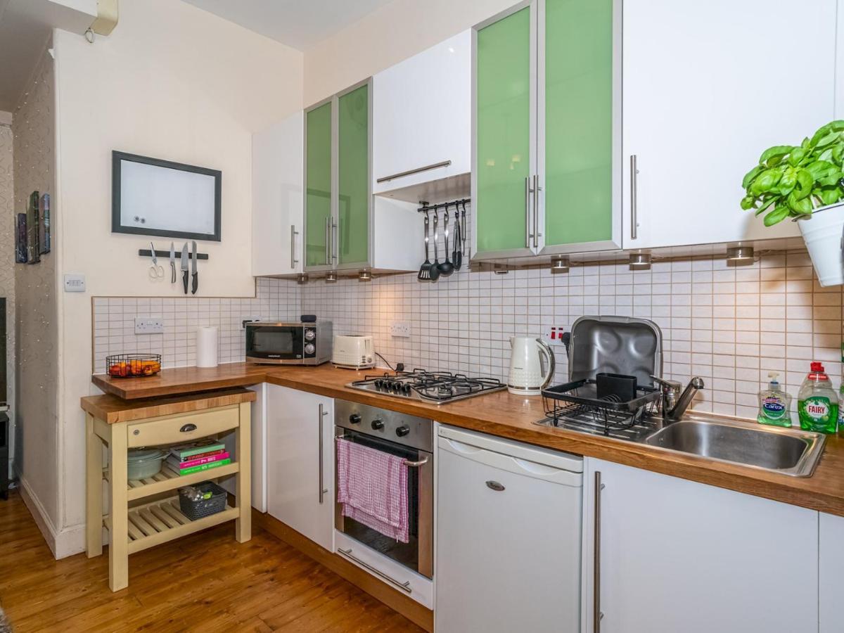 Pass The Keys Superb 1 Bed Flat In Traditional Victorian Building Edinburgh