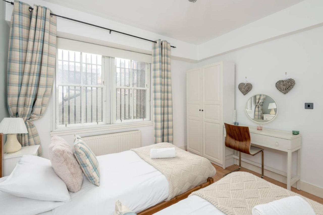 Silver Lining-royal Mile Apartment
