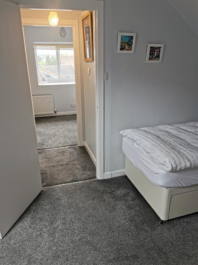 Apartment 2 Bedroom With Park View *