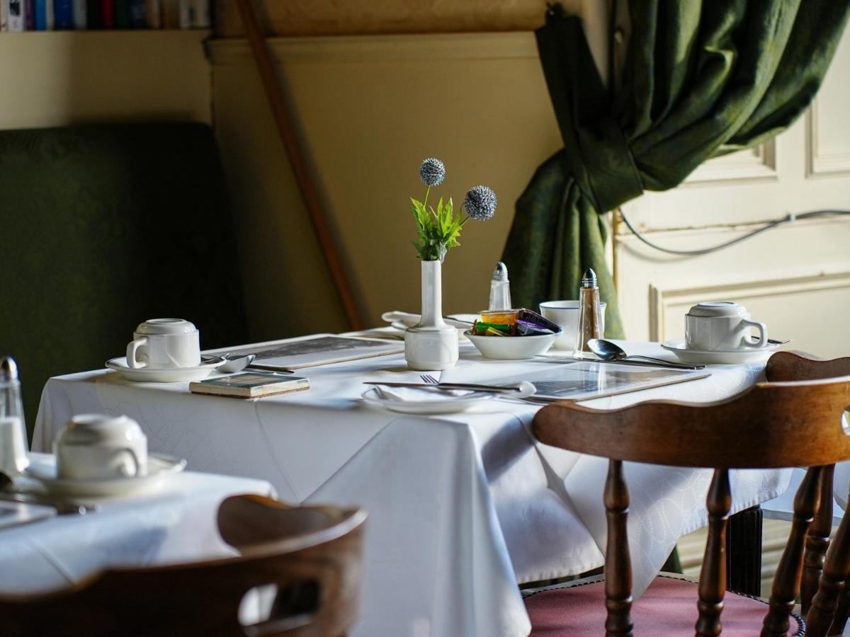 Rosehall 3* Edinburgh