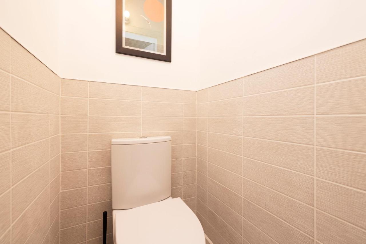 Apartment Joivy Charming Near Leith Links With Patio EDI