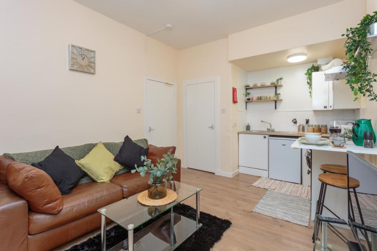 Cozy 1b Groundfloor - 8 Minute From Centre