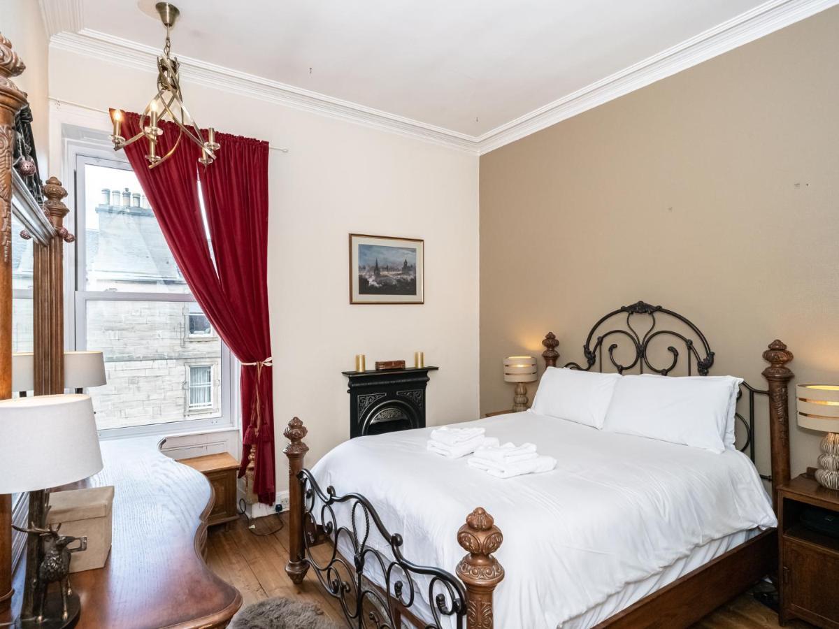 Apartment Pass The Keys Quiet 2beds Flat With High Ceilings And Great Views *