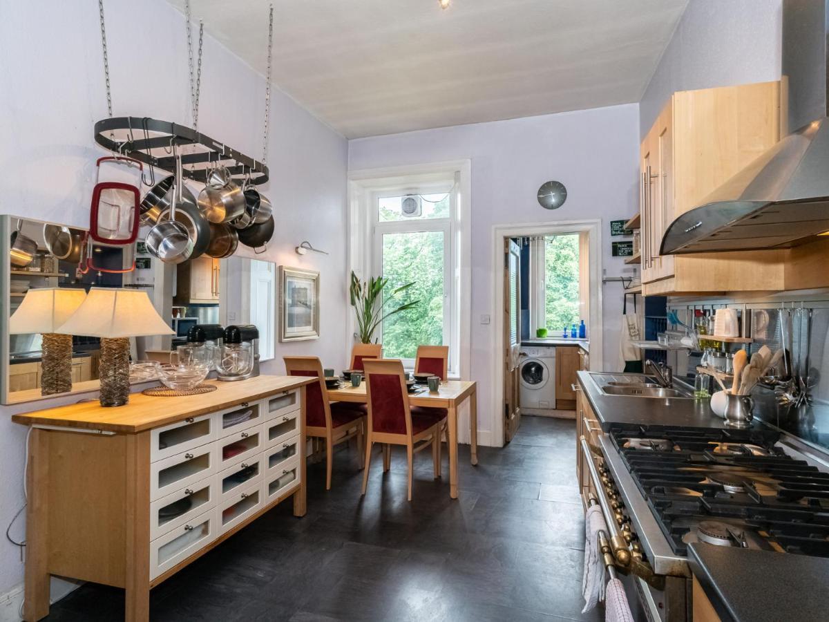 Pass The Keys Quiet 2beds Flat With High Ceilings And Great Views * Edinburgh