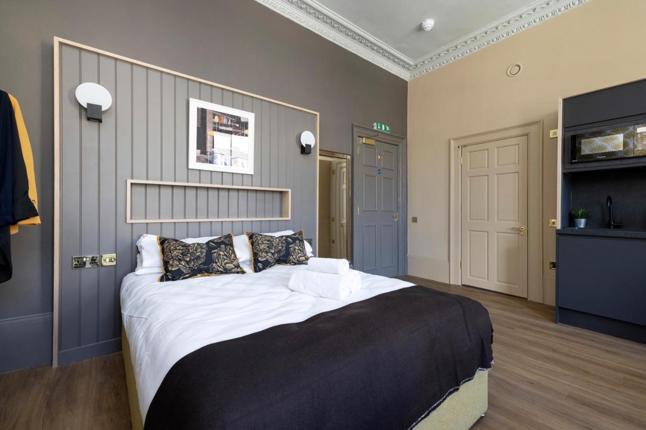 Aparthotel 30 Castle Street Deluxe Edinburgh