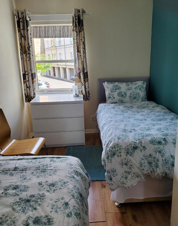 Annandale Street Quiet Central Family Apartment With Parking Apartment Edinburgh