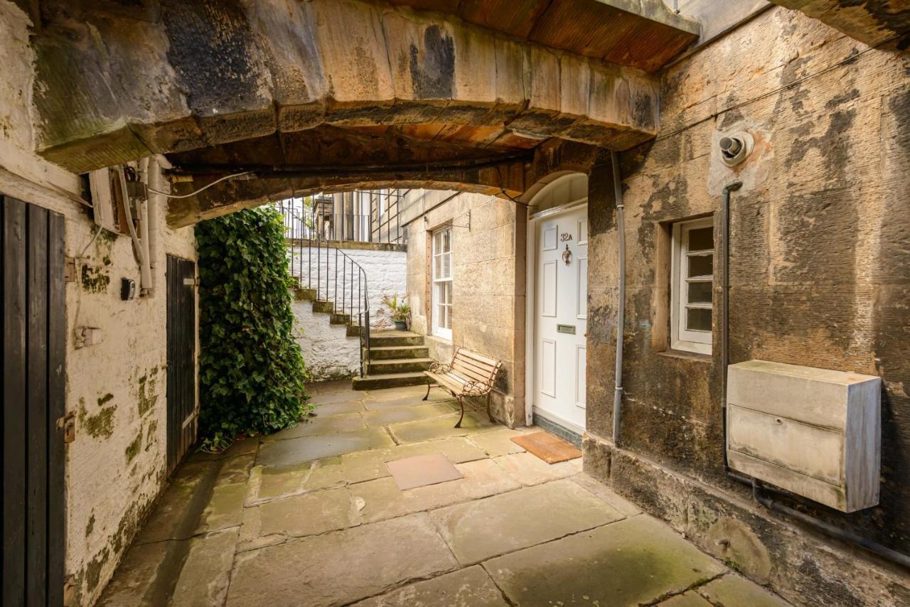 Lovely Apt Near Botanic Garden Edinburgh
