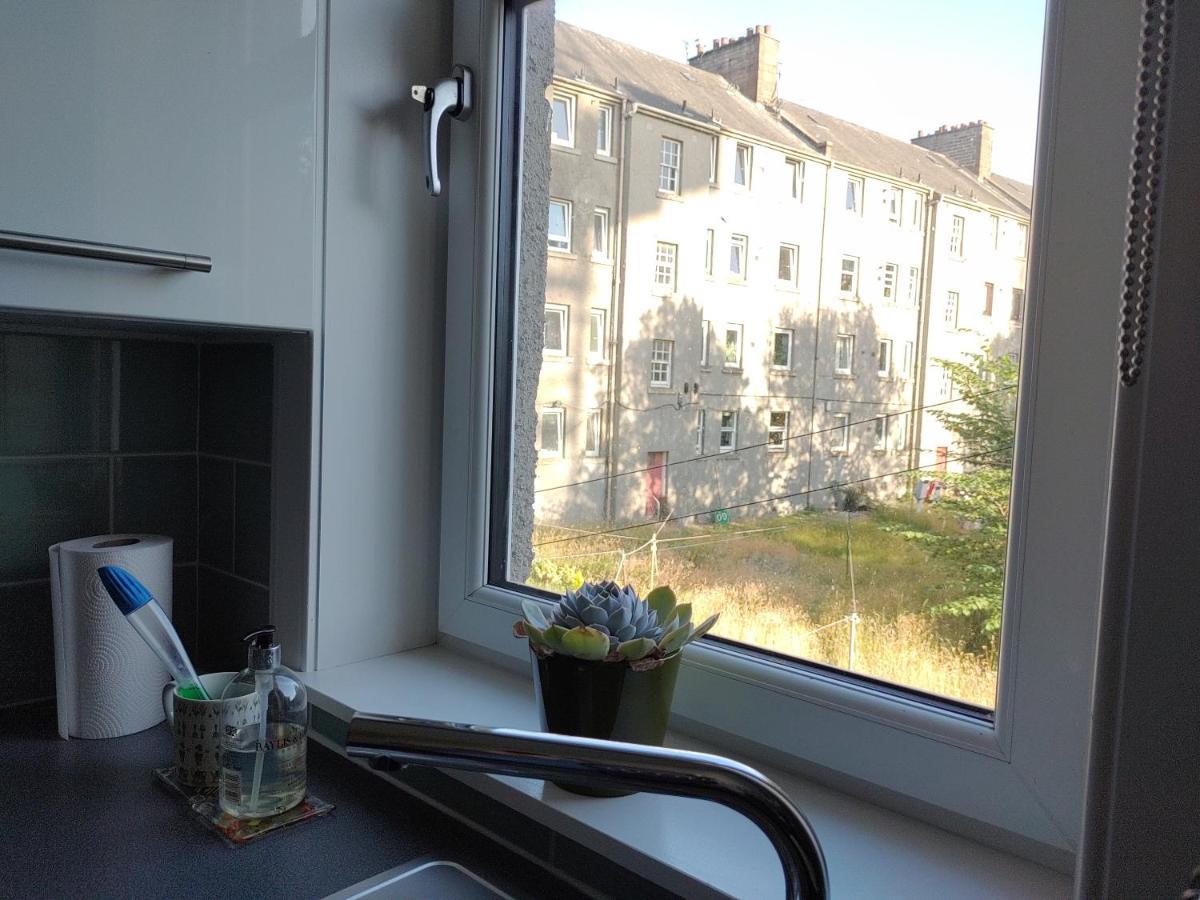 The Amazing Iona Street - 2 Bedroom Free Parking *