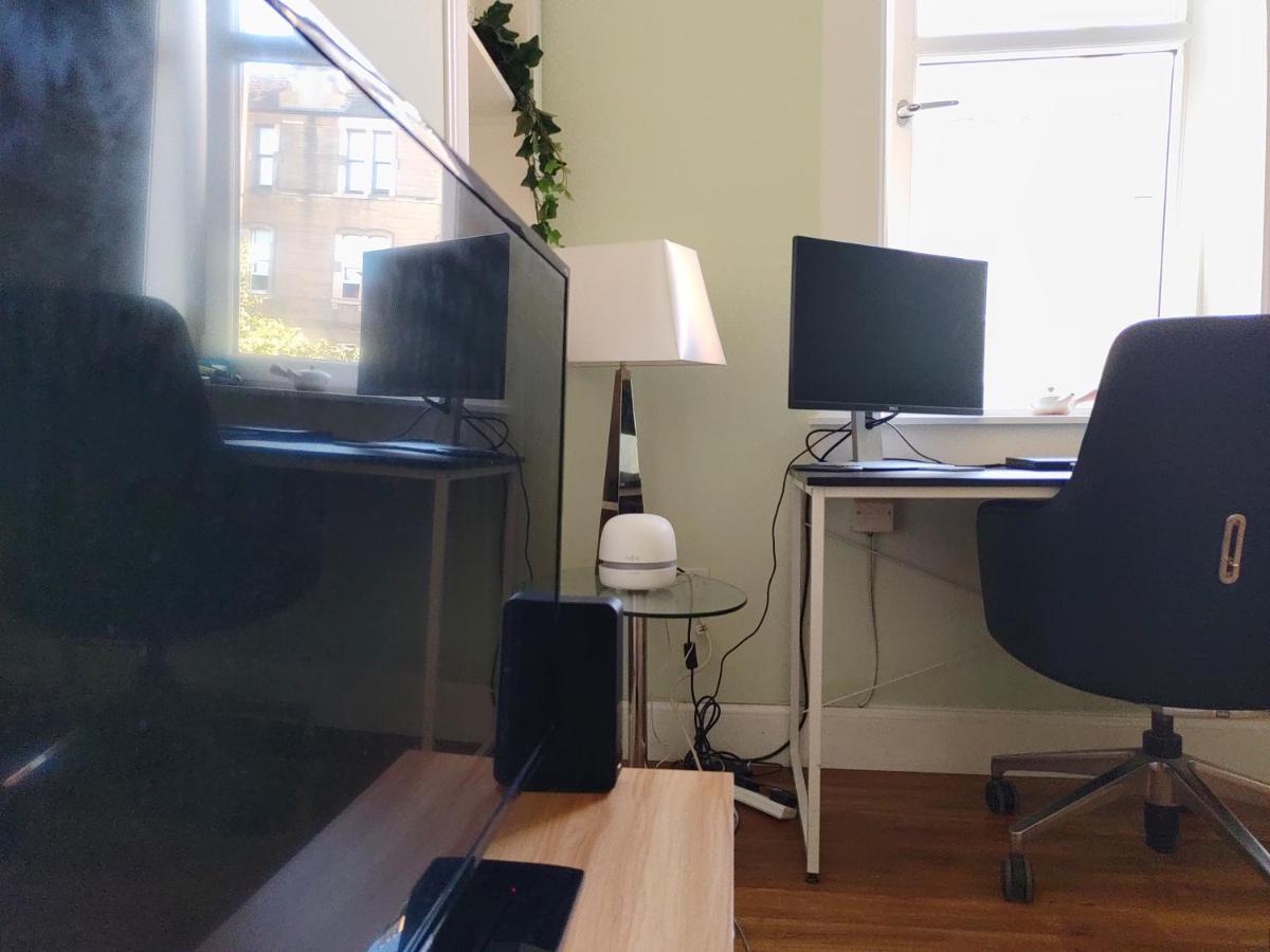 The Amazing Iona Street - 2 Bedroom Free Parking Apartment Edinburgh