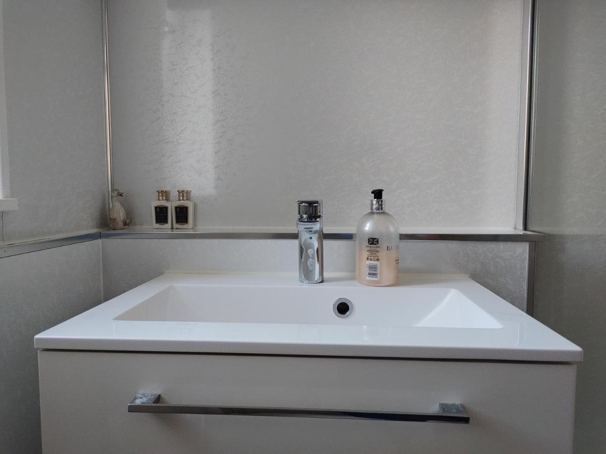 Apartment The Amazing Iona Street - 2 Bedroom Free Parking