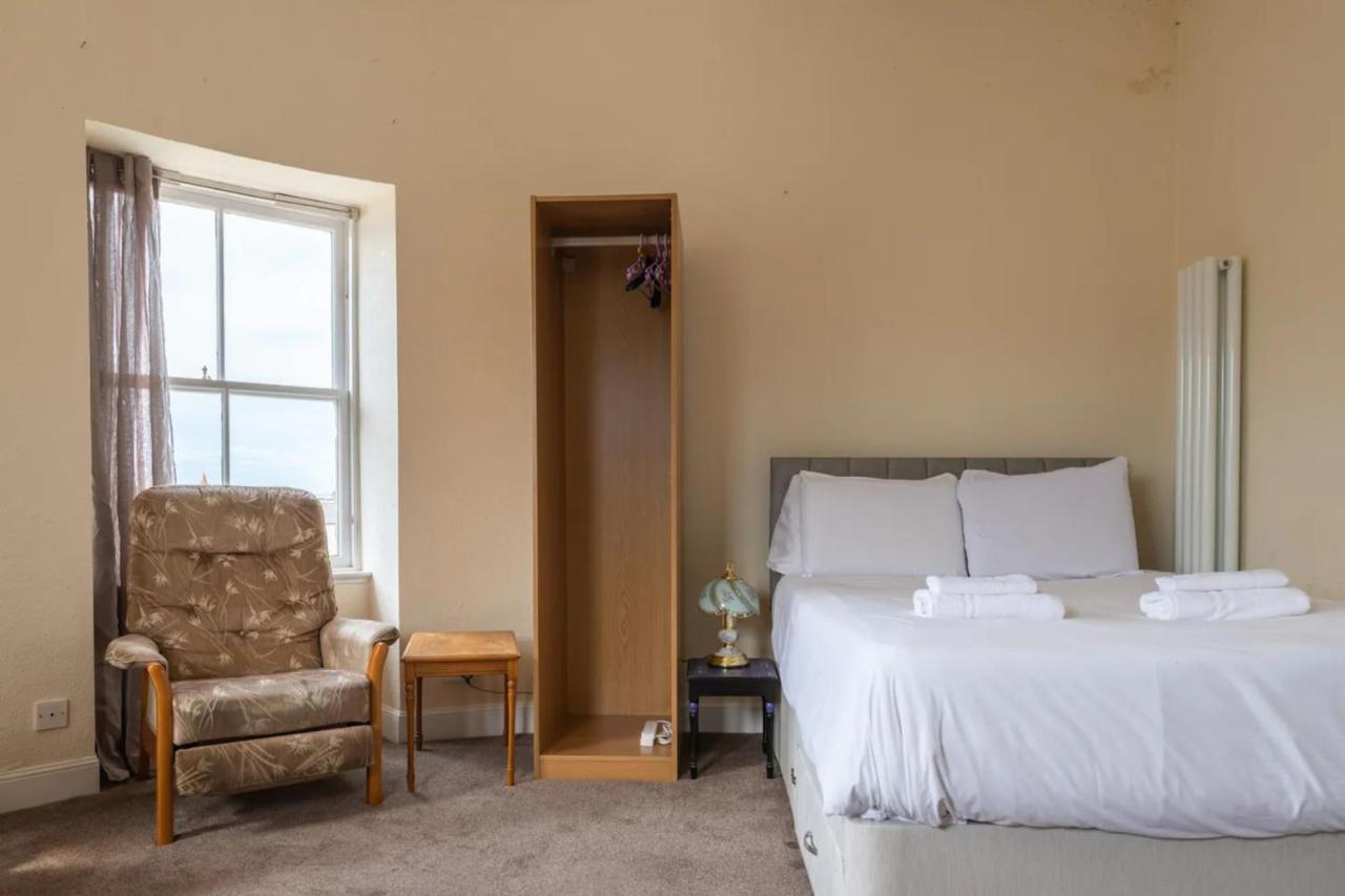 Cosy 2 Bedroom In Old Town Edinburgh