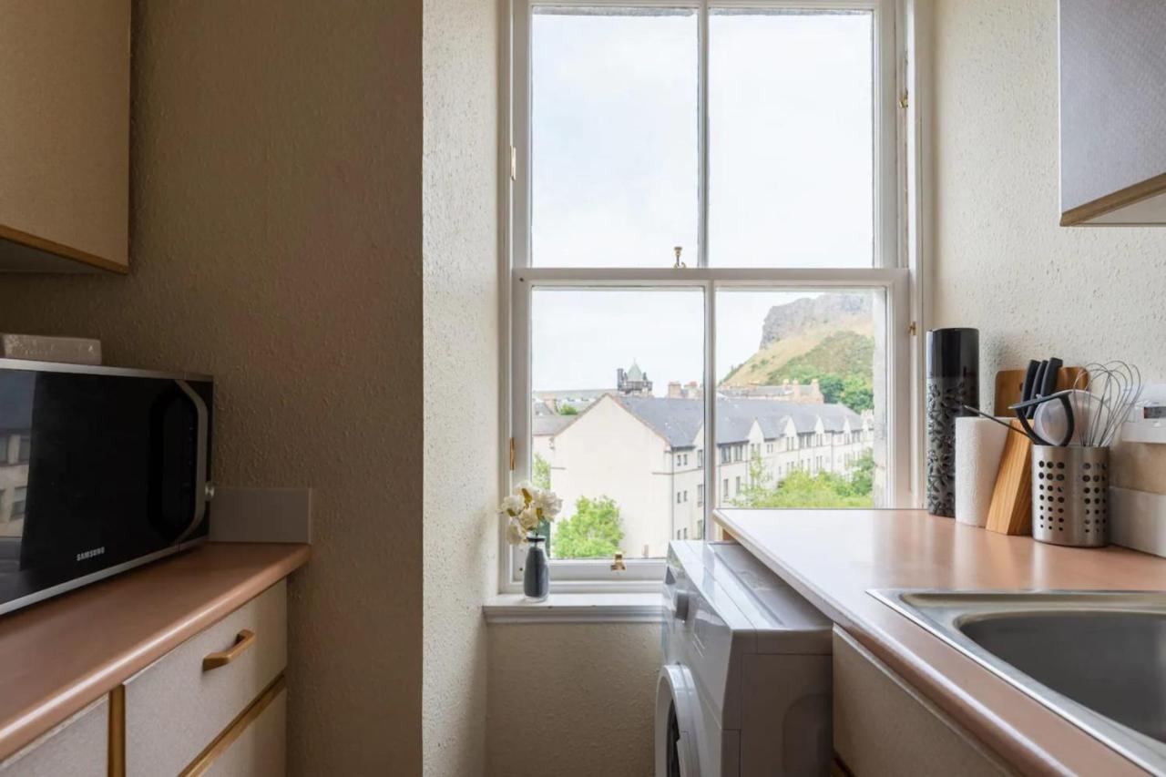 Cosy 2 Bedroom In Old Town