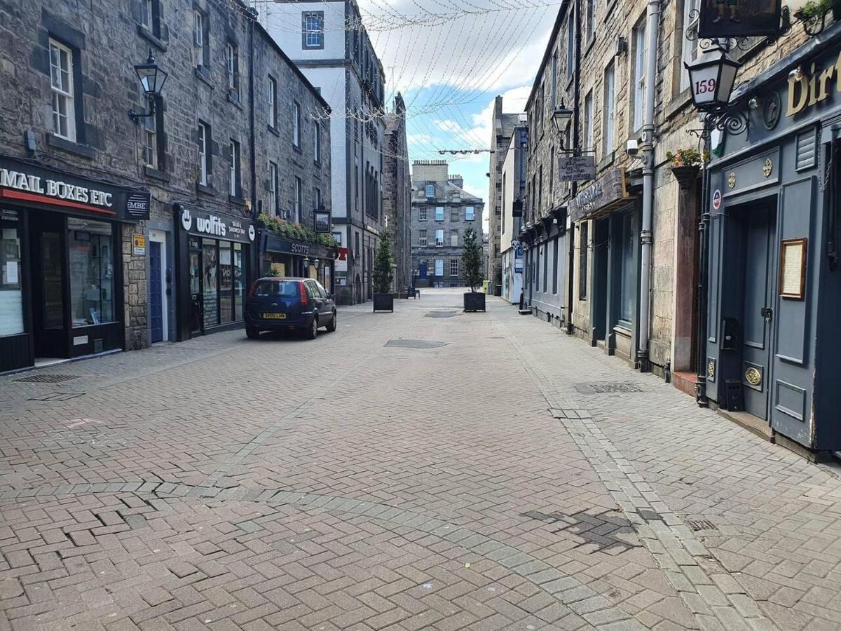 Apartment Lovely 2 Bedroom Flat In The Heart Of The Edinburgh