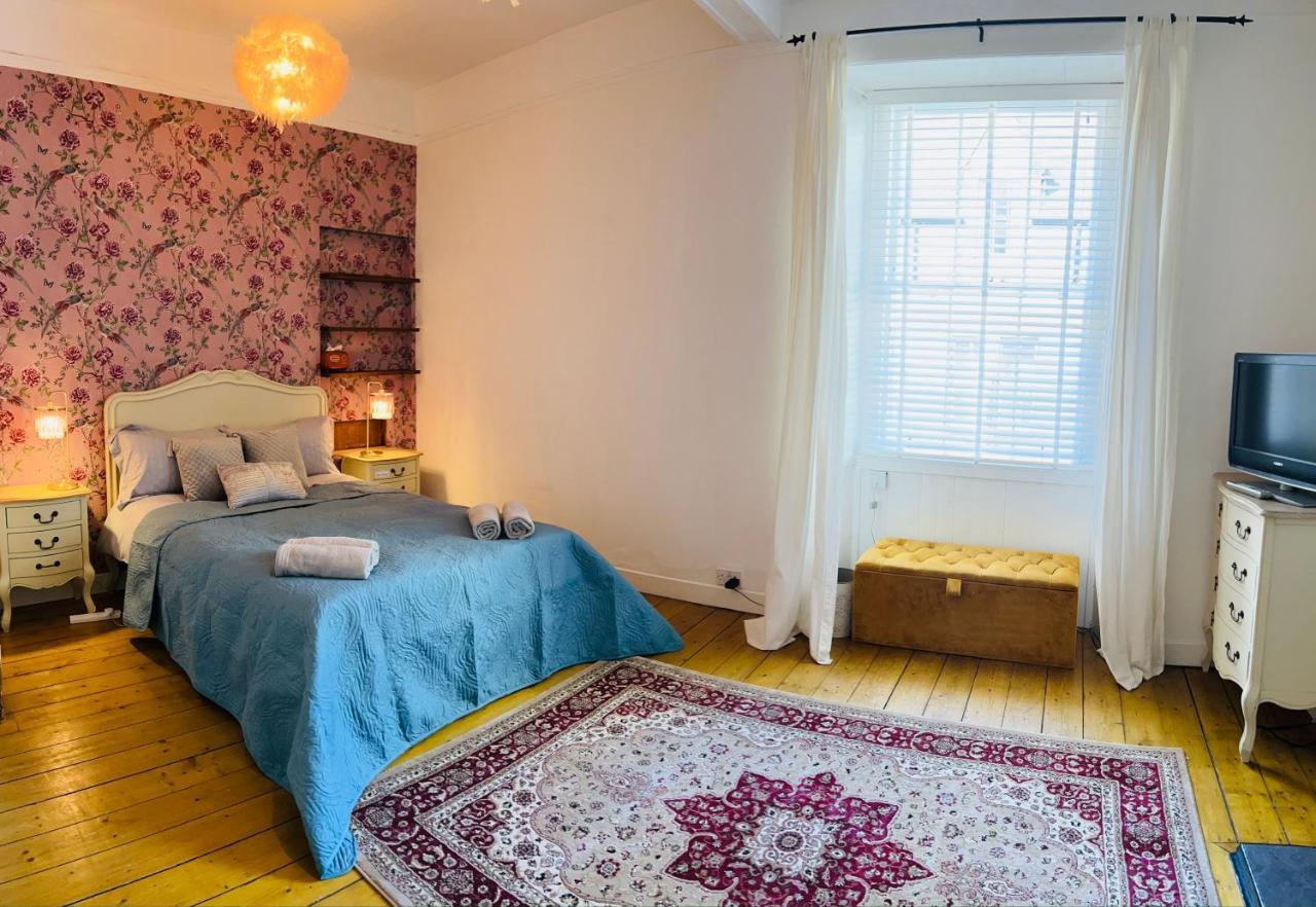 Apartment Old Town Centre 5 Mins To Castle Edinburgh