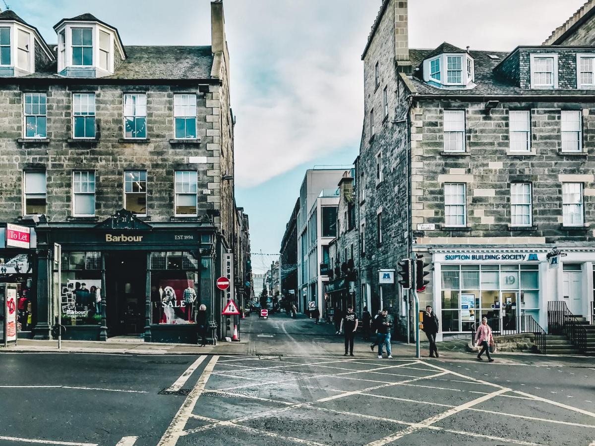 Edinburgh City Centre Aishia/Sakina Apartment * Edinburgh