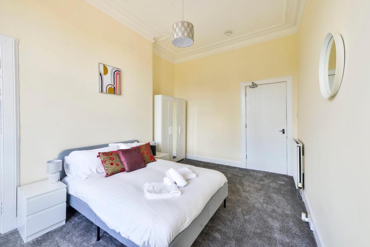 Guestready - Enchanting 2 Bedroom Flat Near Edinburgh's Old Town Apartment