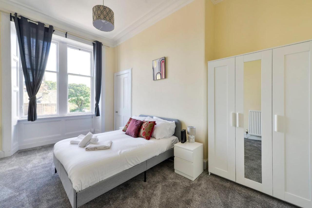 Guestready - Enchanting 2 Bedroom Flat Near Edinburgh's Old Town * EDI