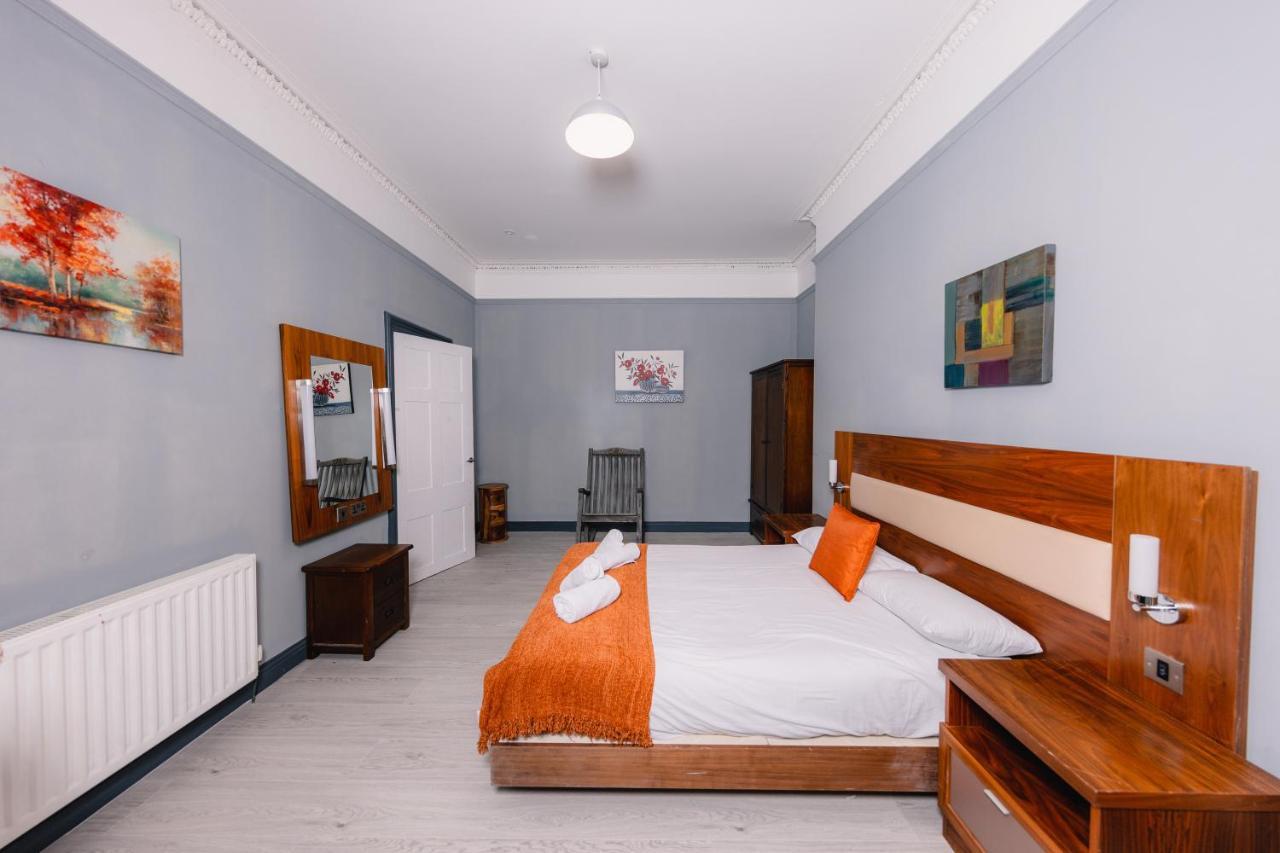 Calton Hill Victorian Old Town Apartment *
