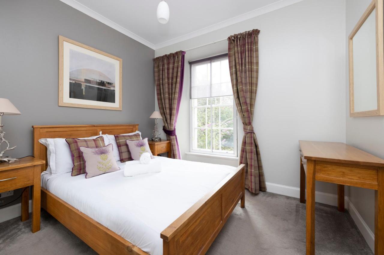Apartment Altido West Nicolson Street Edinburgh