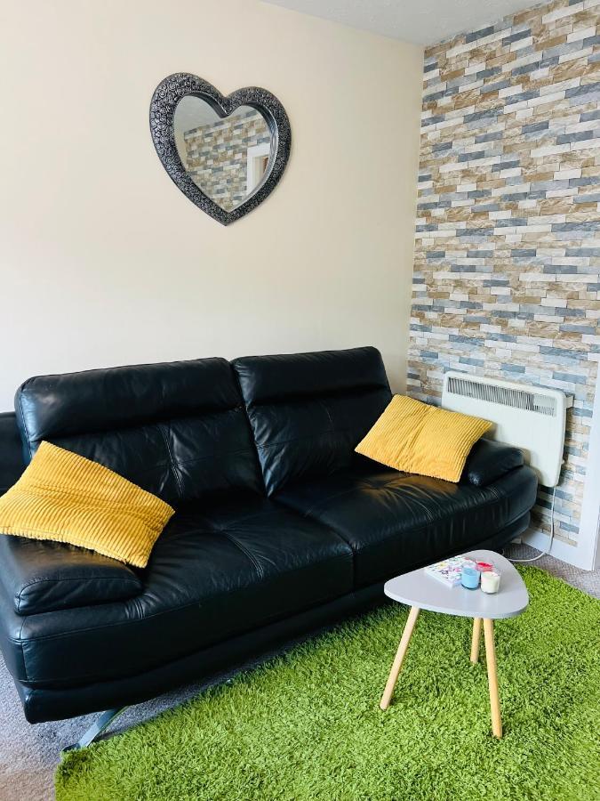 Apartment Lovely 1bed Serviced In Heart Of *