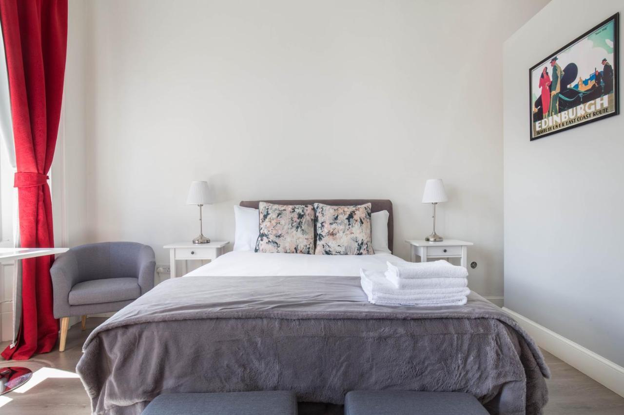 Modern In Prime Location Apartment Edinburgh