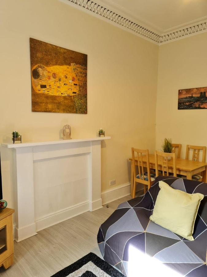 Apartment Apex Cathcart Place Edinburgh