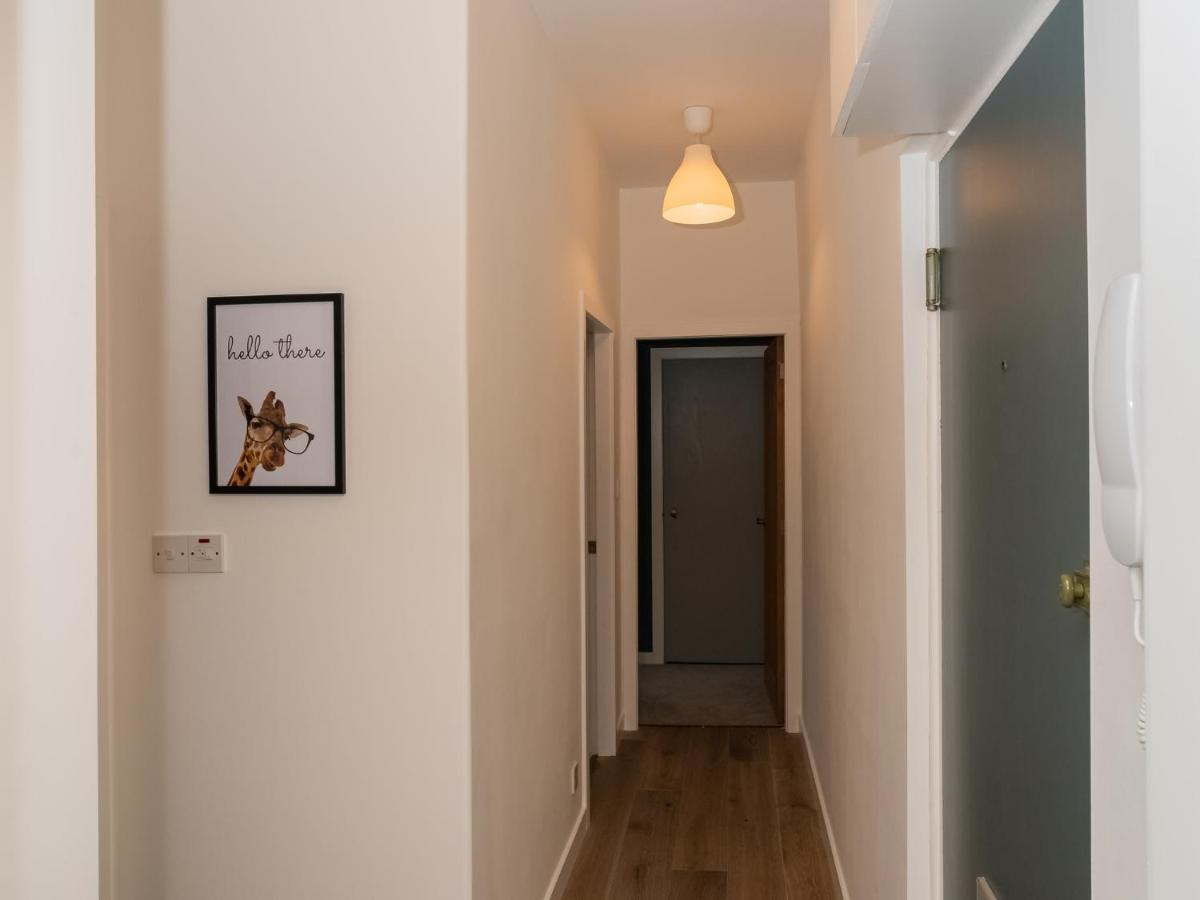 Pass The Keys Stunning 3 Bed Loft Style With Free Parking Apartment Edinburgh