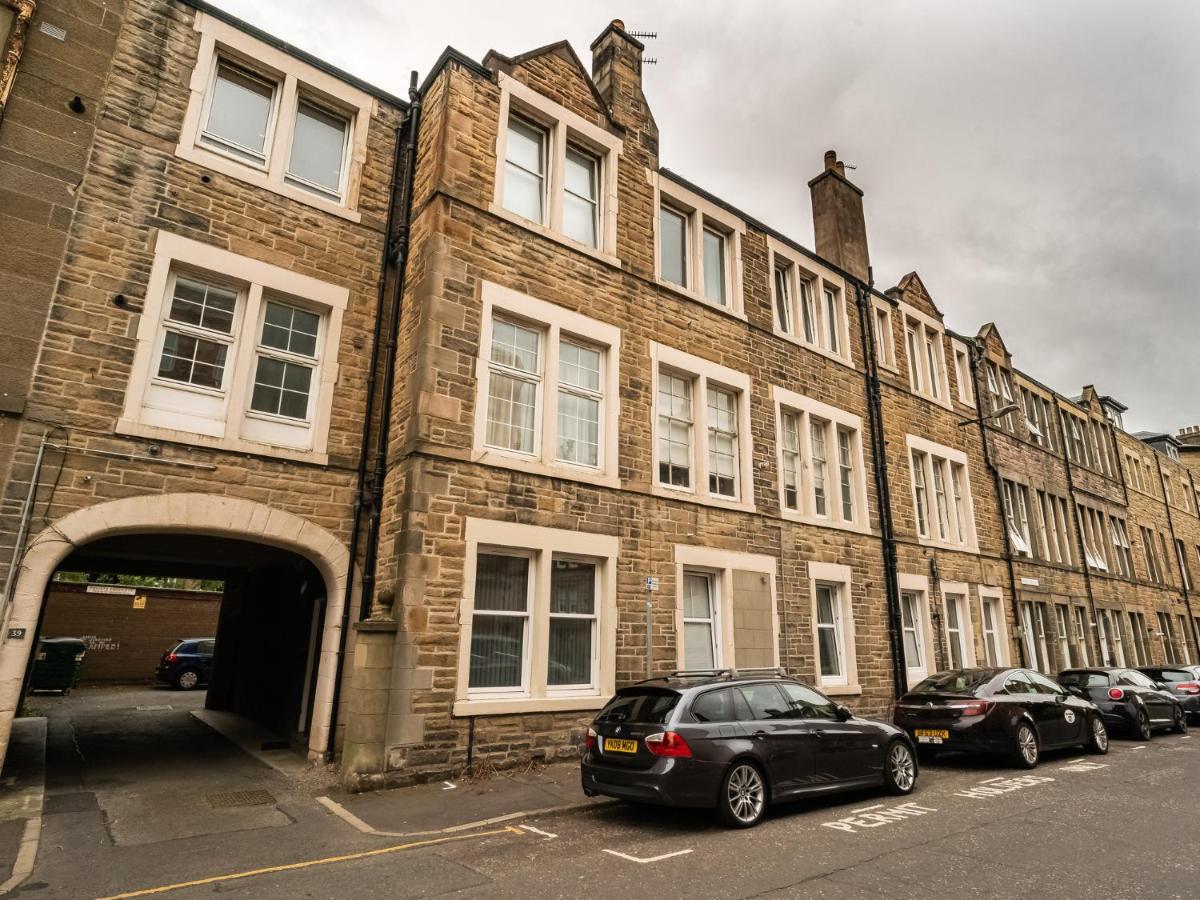 Apartment Pass The Keys Stunning 3 Bed Loft Style With Free Parking