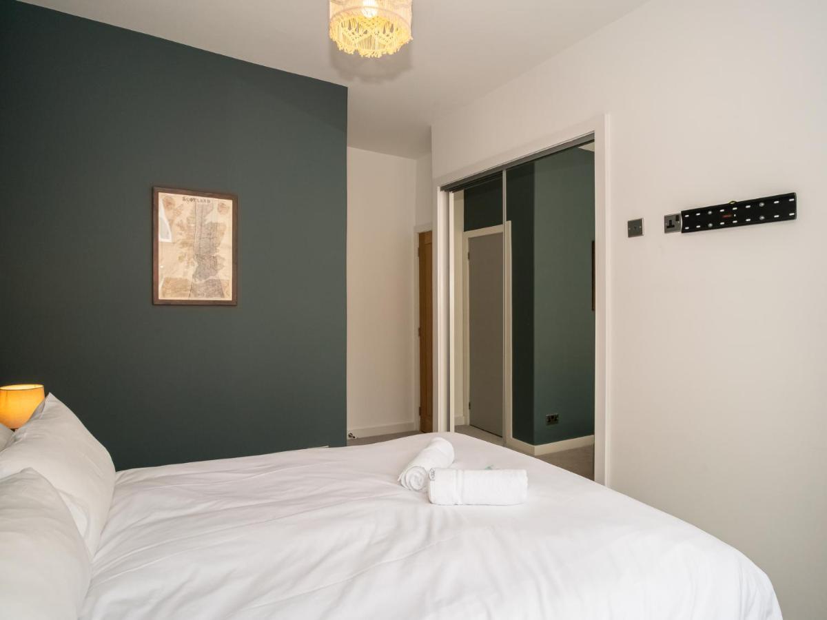 Apartment Pass The Keys Stunning 3 Bed Loft Style With Free Parking Edinburgh