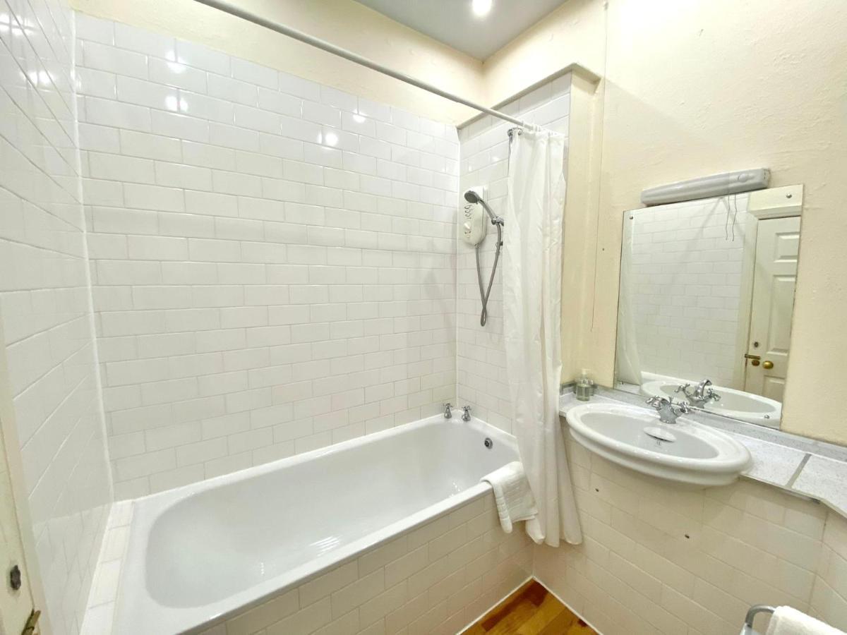 Apartment Royal Mile Mansions By