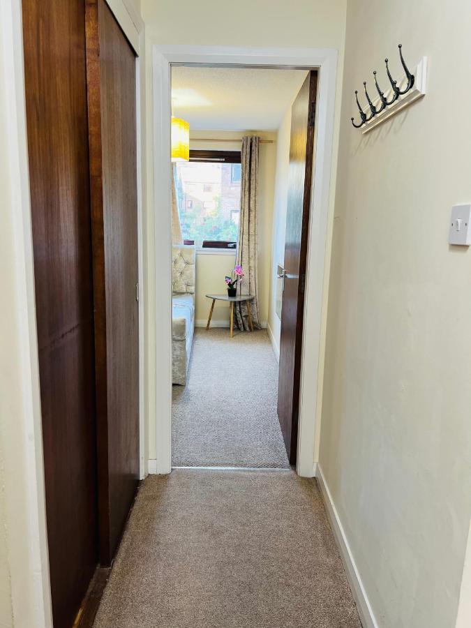 Lovely 1bed Serviced In Heart Of *