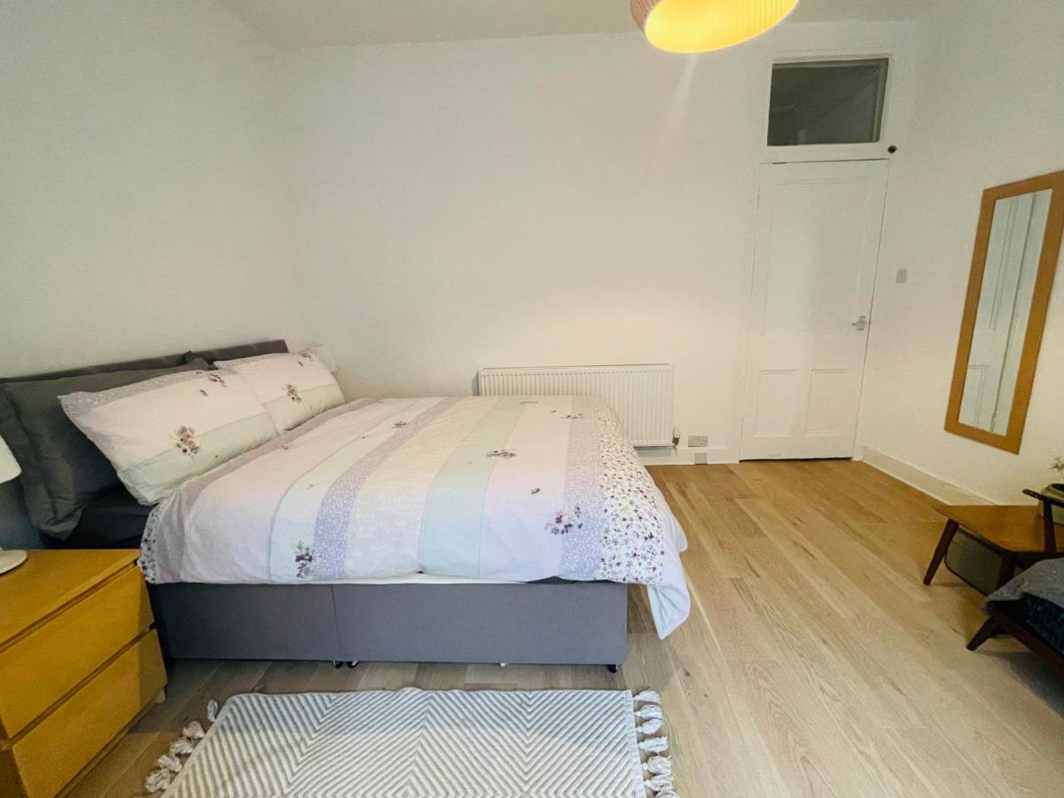 Ground Floor 1 Bedroom Flat In The Centre * EDI