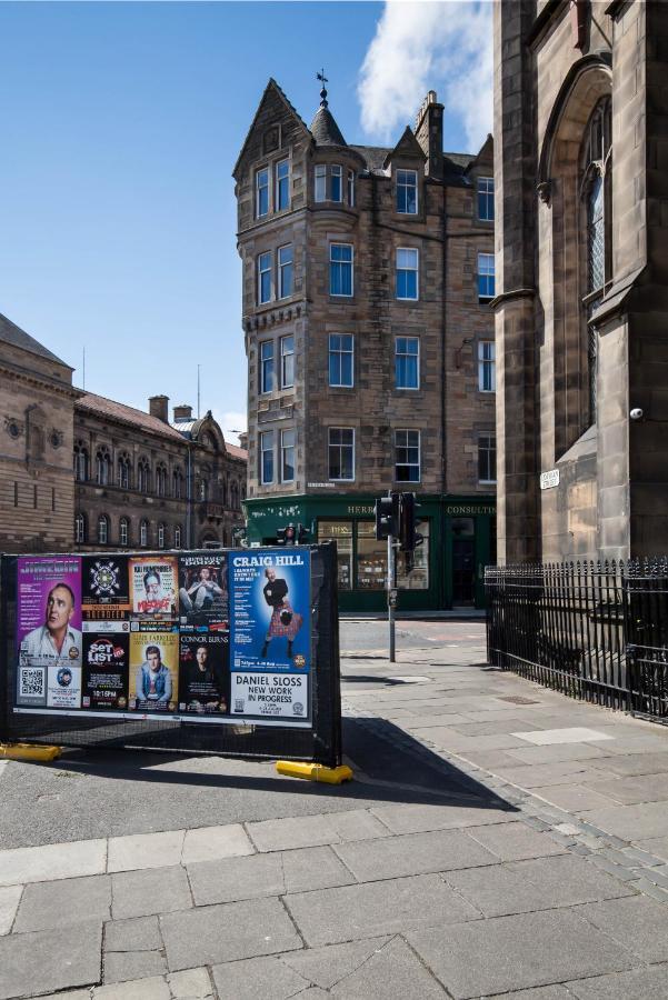 Modern In Prime Location * Edinburgh