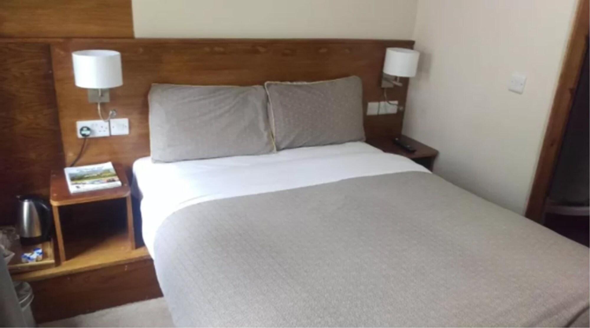 Cambridge House Guest house 3*