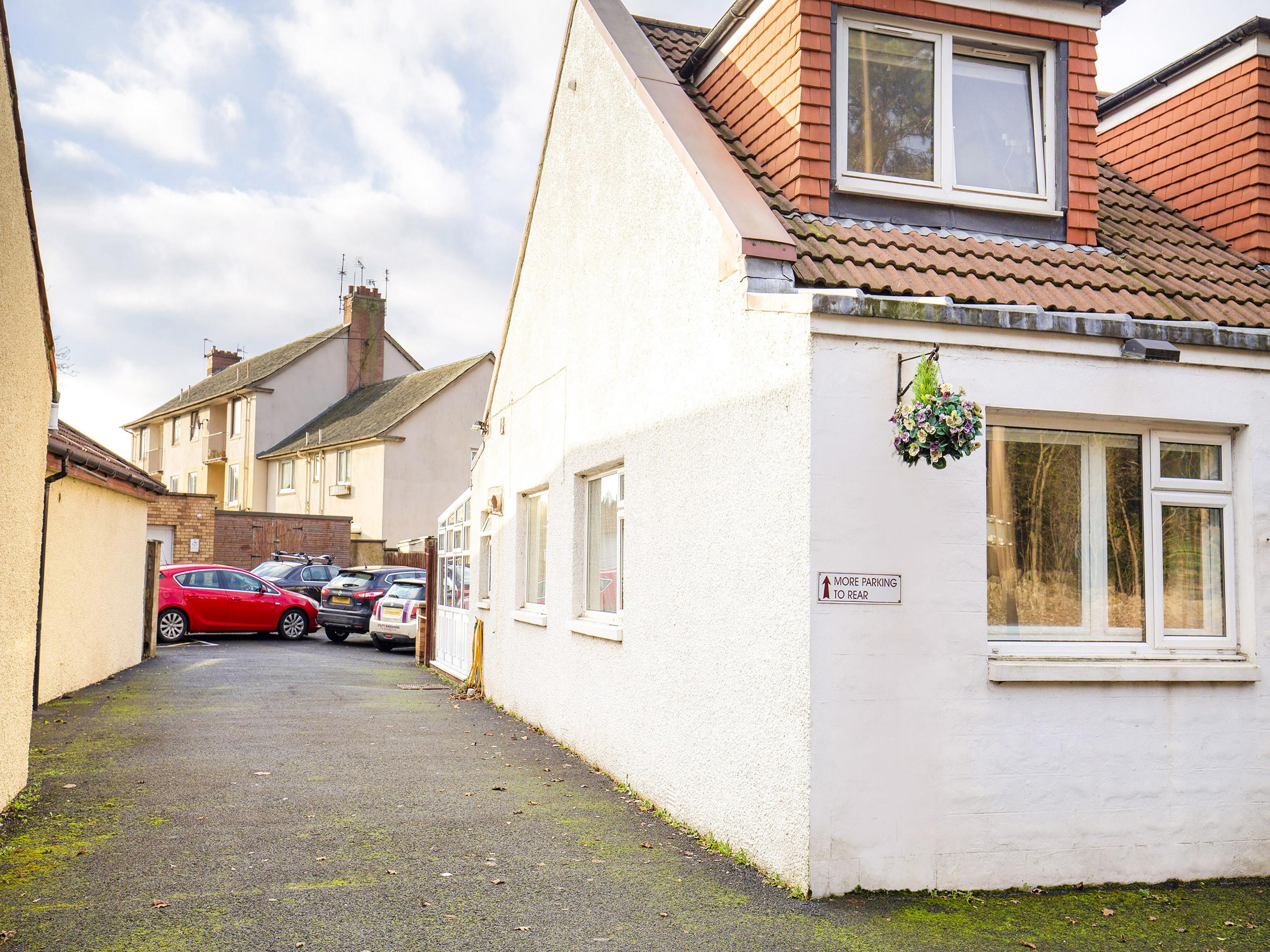 Arden Guest House, Craigmillar Castle