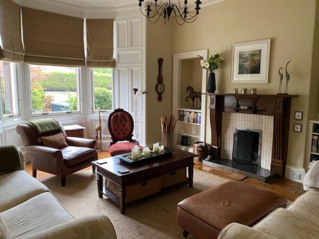 Braid Rd Stunning Apartment EDI