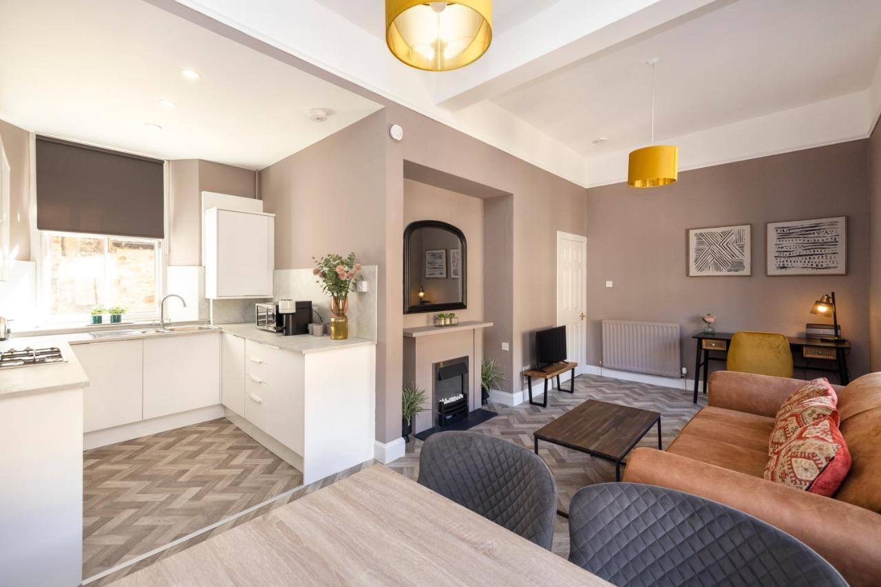 Joivy Homely By St Giles With Desk Apartment *