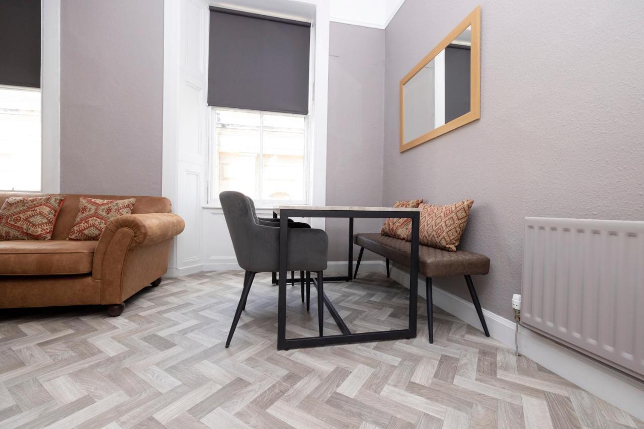 Joivy Homely By St Giles With Desk Apartment *