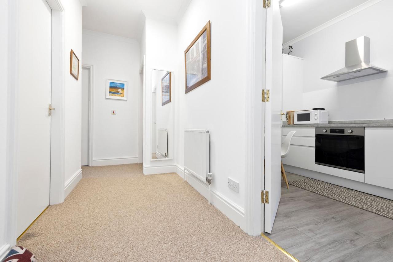 Joivy Modern Flat On Rose Street Apartment Edinburgh