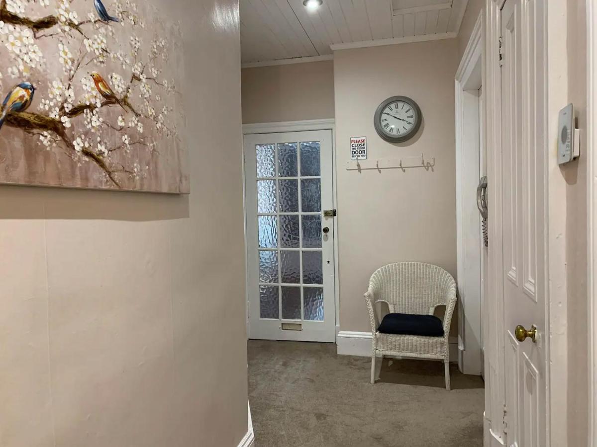 Joivy Adorable Flat Near West End Apartment