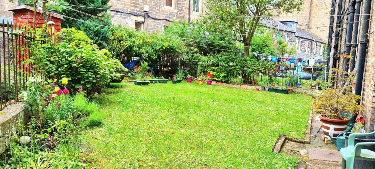 Gorgeous In Excellent Location - - Five Star Amenities * EDI