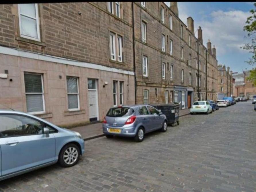 Lovely & Peaceful 2 Bedroom With En-suite, Leith, * EDI