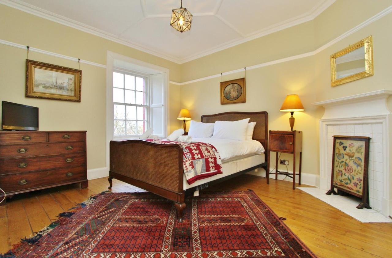 Ramsay Garden - Spacious 3-bedroom Next To Castle * Edinburgh