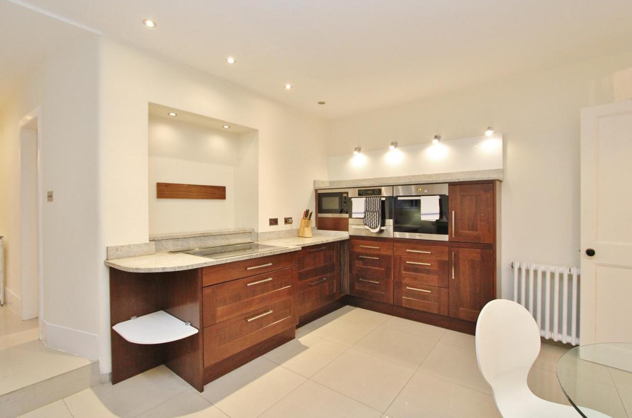 Ramsay Garden - Spacious 3-bedroom Next To Castle * Edinburgh