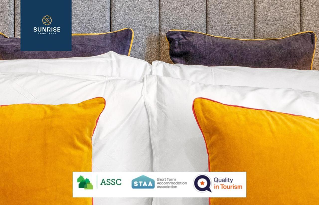 Apartment Leith Walk, Is 3 Rooms, King Beds With Tvs, Central Location, Albert Place, Wifi, Sleeps 6, Great For Contractors, Business, Relocation, Groups, Long Stays Welcome, Weekly Or Monthly, Just Ask Sunriseshortlets