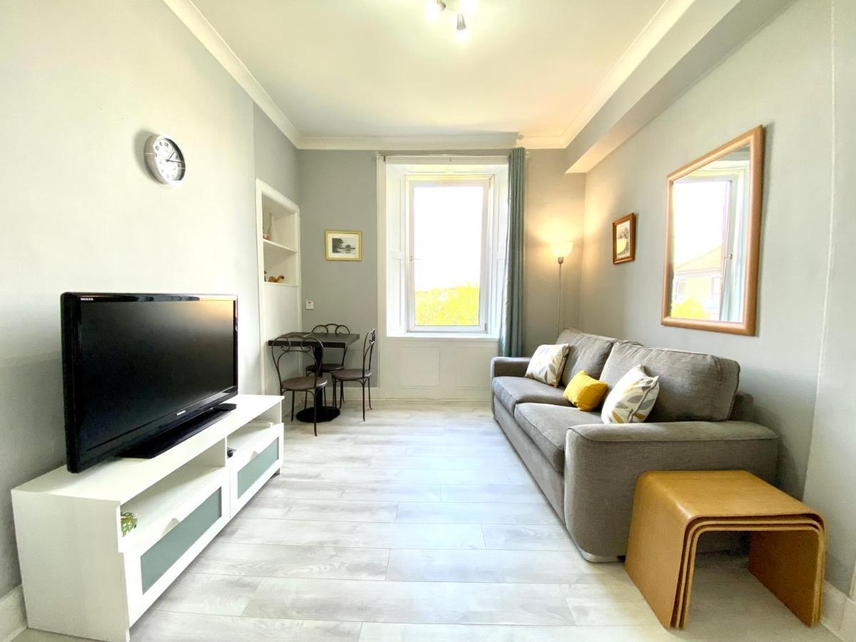 Cozy 1 Bedroom Tenement Flat Apartment Edinburgh