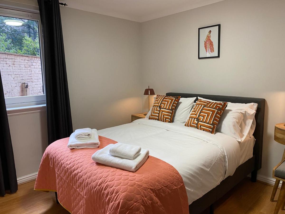 Apartment Private Main Door Lovely 2 Bedroom EDI