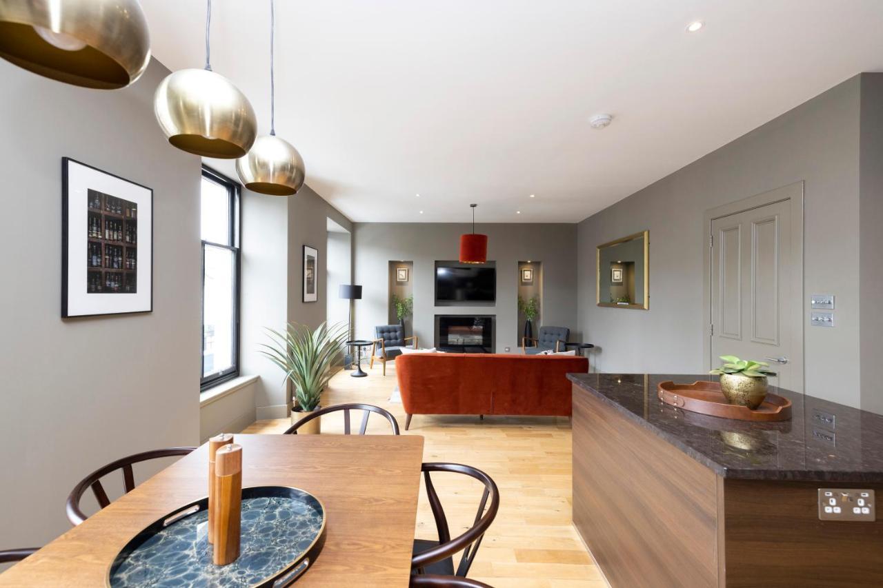 Joivy Stylish Flat In New Town Apartment Edinburgh