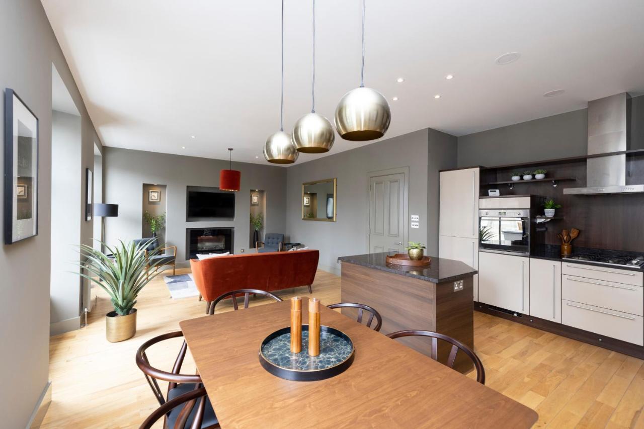 Joivy Stylish Flat In New Town Edinburgh