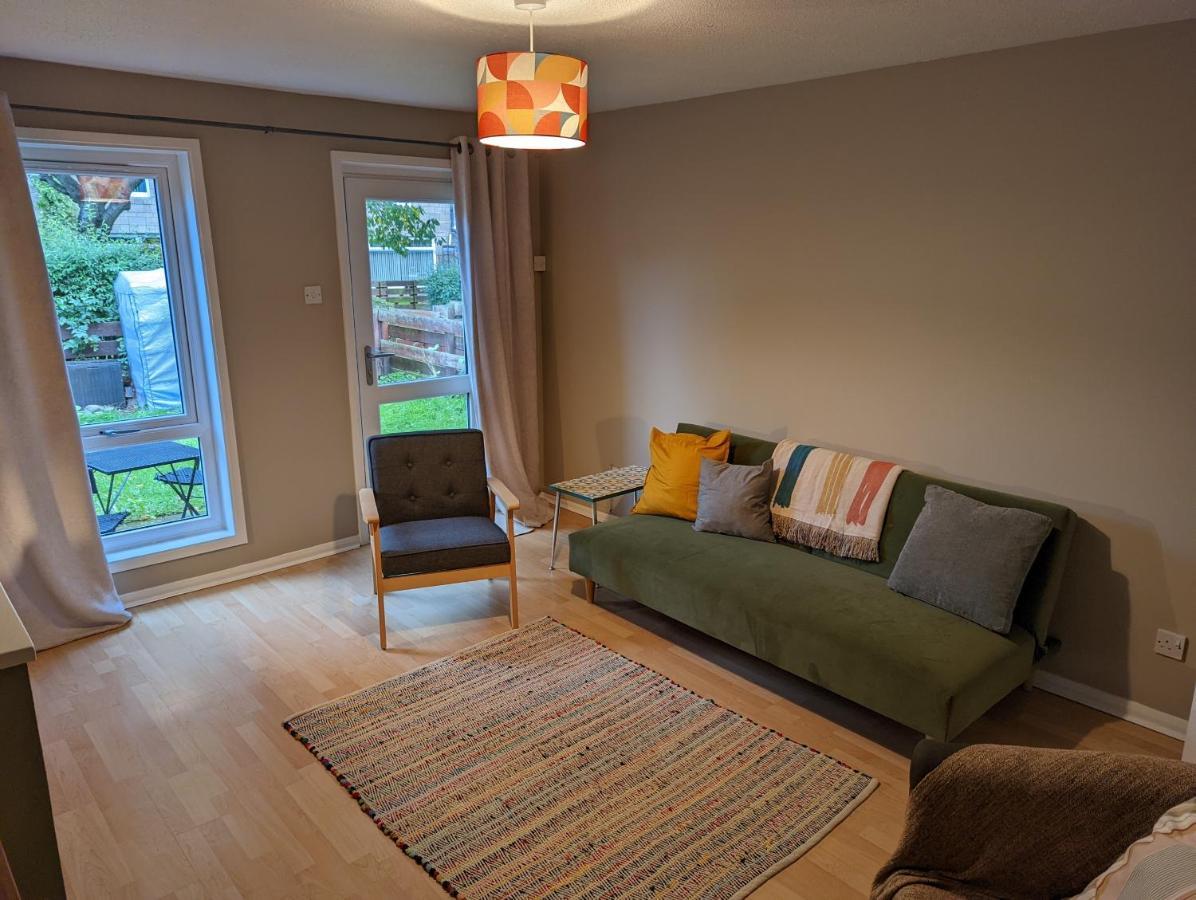 Family Friendly Garden Flat